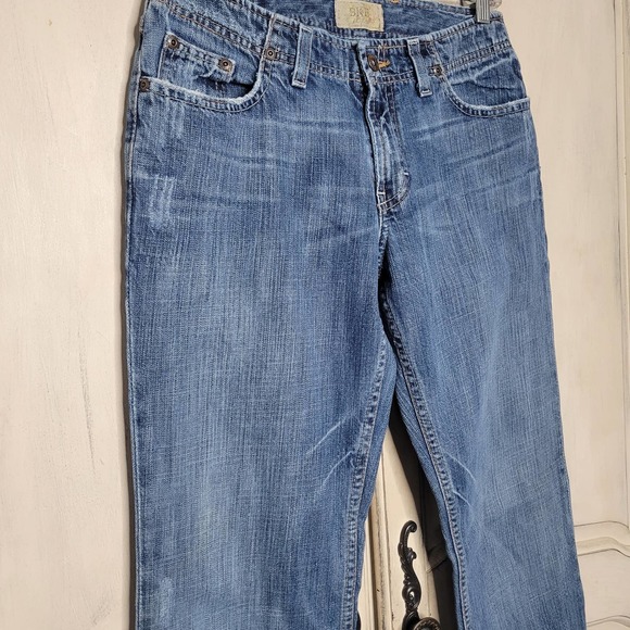 Buckle BKE Wendi Lowrise Flare Distressed Thick Stitch Jeans✨️sz 28 x 33 1/2 - Picture 4 of 13